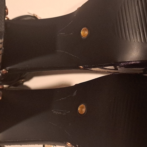 Ms. Mary Mac Blair hand designed platform sandals with gold plated ankle straps - Picture 9 of 11